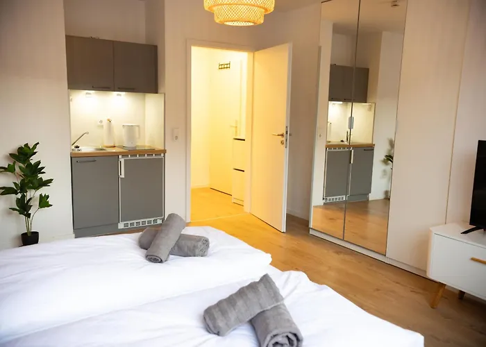 Holideis Center Studio-apartment * Köln