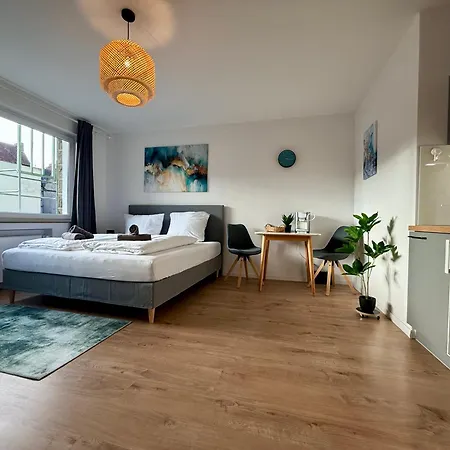 Holideis Center Studio-apartment Apartman *